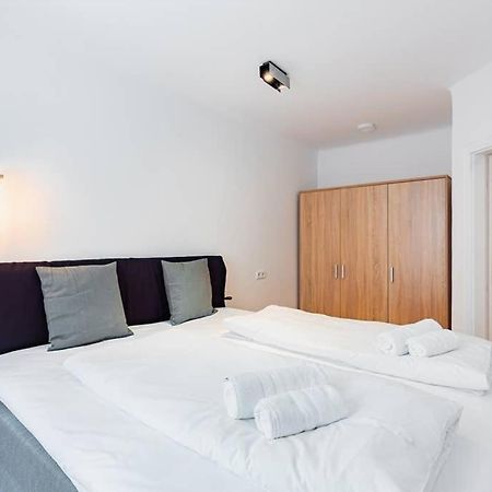 Newly-Renovated, Central City Apartment In The Heart Of Wiedeń Zewnętrze zdjęcie
